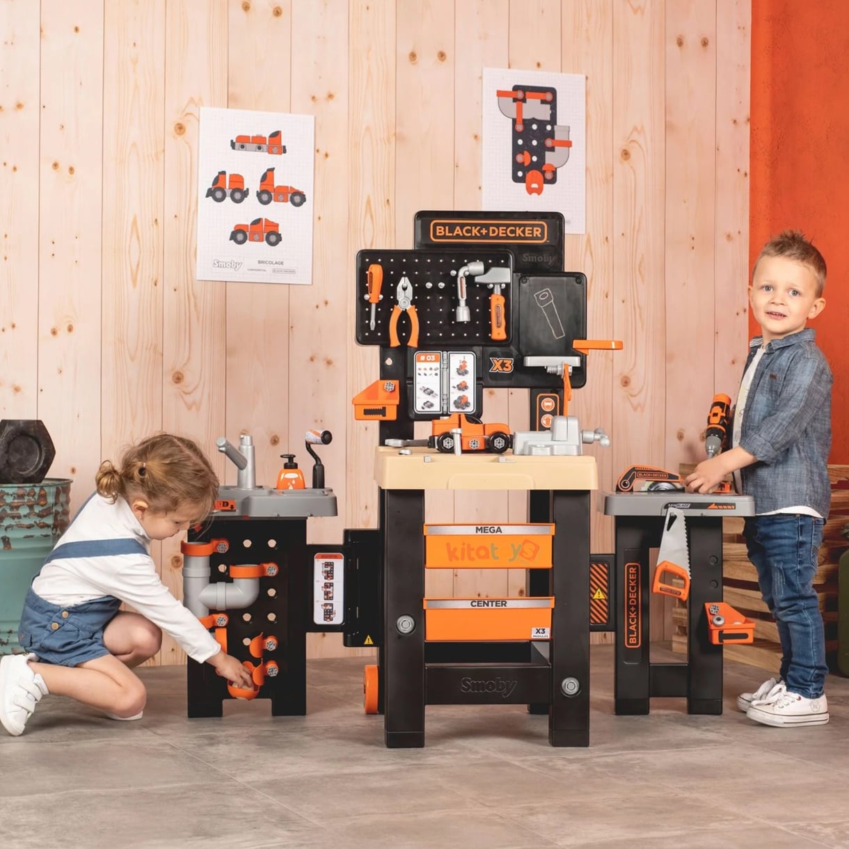 Black+Decker Mega Tamir Masası Tezgahı Oyun Seti Smoby (Oyuncak Mega Werkbank Center Takımı)