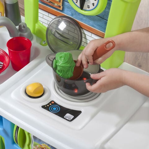 Küçük Aşçıların Mutfak Seti (Merkezi) Step2 Little Cooks Kitcmen